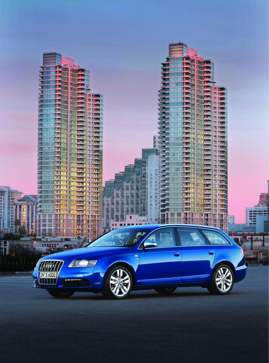  Audi S6 Avant (4F, C6) 2006 года  (фото 18 из 35)
